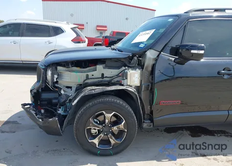 2022 Jeep Renegade Trailhawk 4X4 from USA, damaged, VIN ZACNJDC14NPN68040